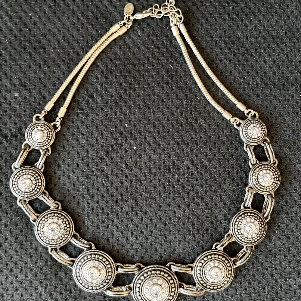 Statement necklace